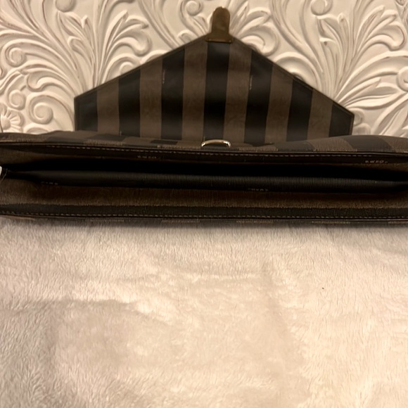 Authentic Fendi Briefcase - Picture 13 of 15